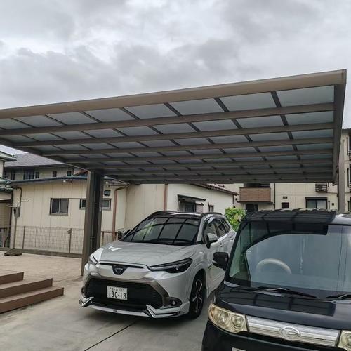长城板雨棚 功能特点与实用优势全解析